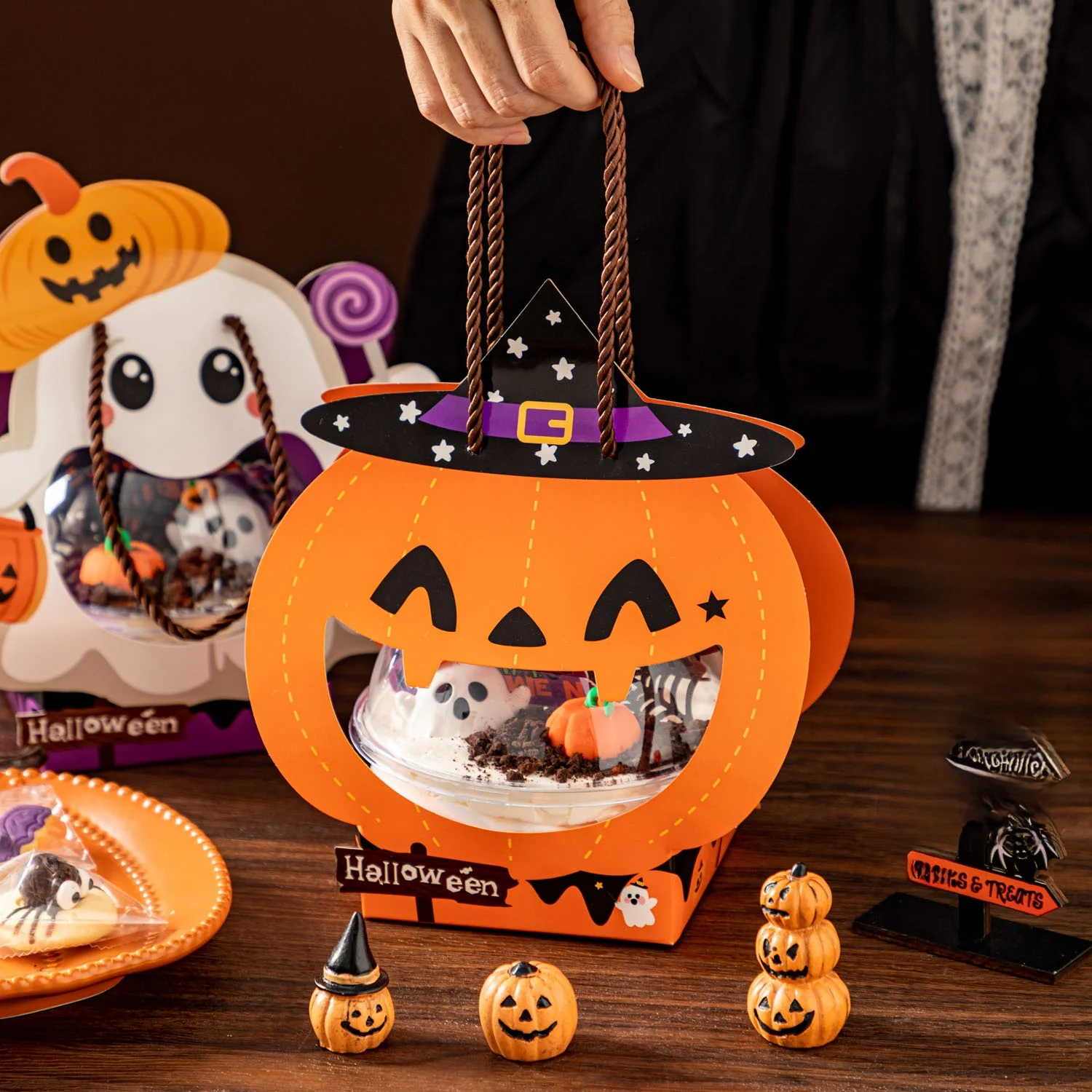ハロウィンケーキボックスジャック・オー・ランタンデザインで親子の贈り物を完成