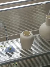 陶製の花瓶【シンプルで高級感あるデザイン・インテリア装飾用・家庭やホテルのテーブルに最適】