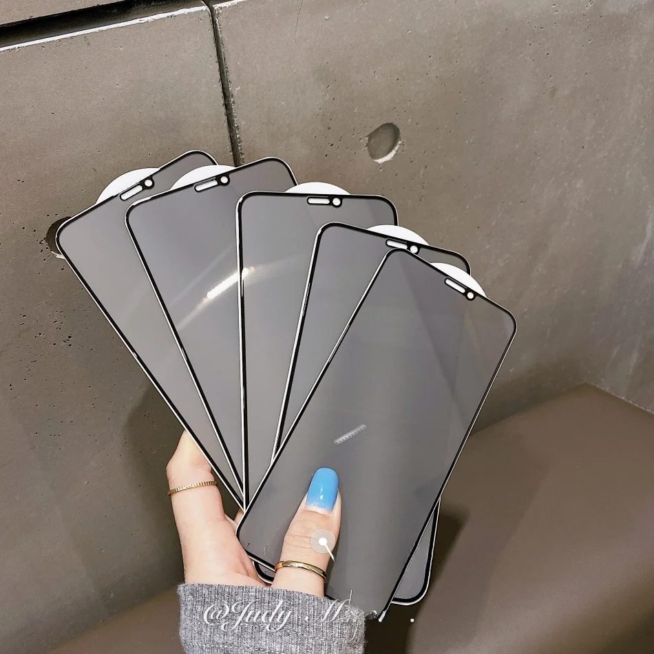 iPhone背景透過とブルーライトオフ機能を実現するプライバシー保護フィルムの使い方