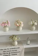 ミニ陶器花瓶とラベンダー風造花のインテリア装飾【デスク用・乾燥花・かわいいデザイン】（セットアップ対応）