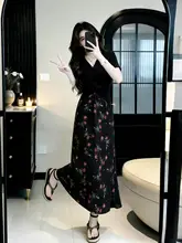 フレンチスタイルのフラワープリントワンピース【夏用・ 黒・大きいサイズ・梨型体型にフィット】（セットアップ対応）