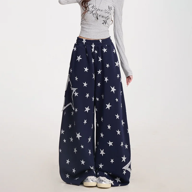 カモフラパンツのコーデは失敗しやすい？星柄ワイドレッグパンツで変わる日常のスタイル
