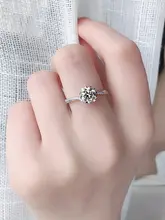 18Kゴールドモアッサナイトリング【ハート型・雪の結晶デザイン・女性用・六爪】