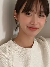 星型デザインのイヤーカフ【無耳穴・ジルコニア装飾・女性用】
