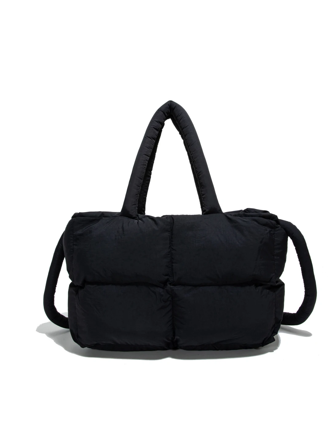 cool bag は本当に「軽い バッグ」なのか？デイリーバッグとしての本質とは？