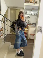 デザイン性の高いハーフ丈デニムパンツ【ユニセックス・ウォッシュ加工・膝上丈】