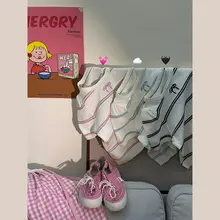 デザイン性のあるバレエ風リボン付き短袖Tシャツ【女��性用・アメリカンレトロ】