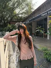 レース裾デザインの長袖ニットトップス【フィット感・春用・女性用】