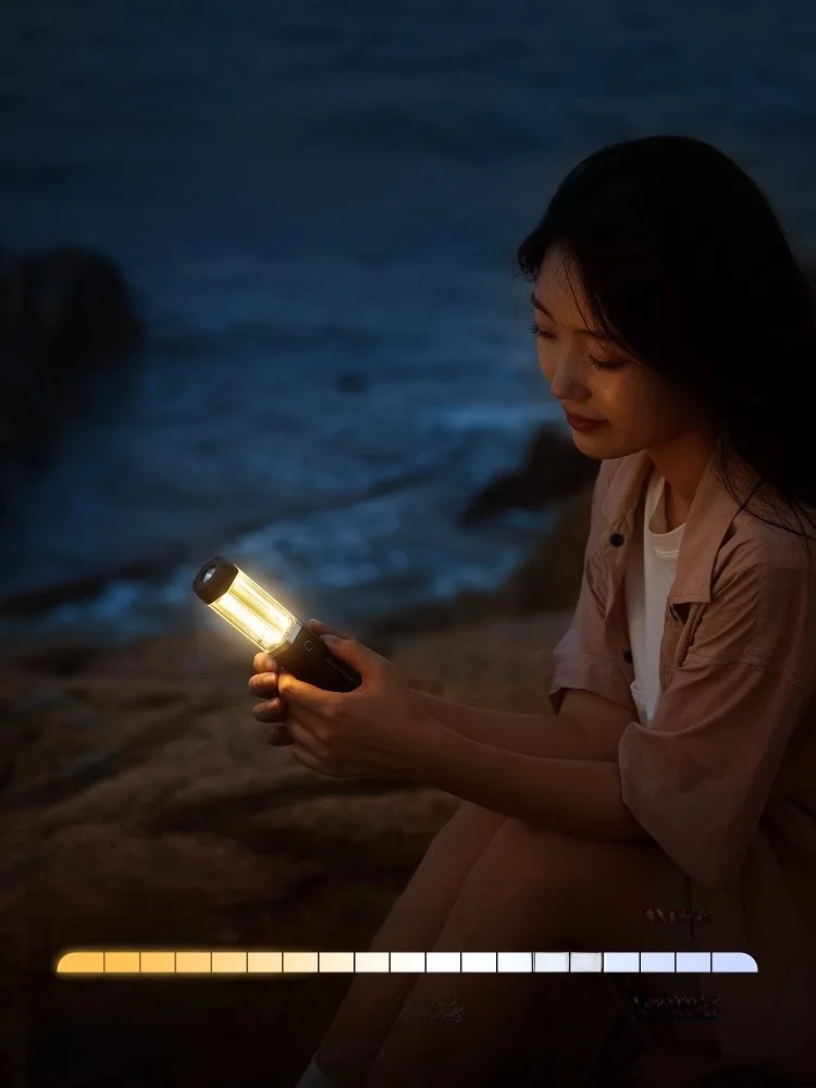 探险者TAN XIAN ZHE充電式ポータブルキャンプライト：480LMの明るさと5W消費電力でアウトドア照明を実現
