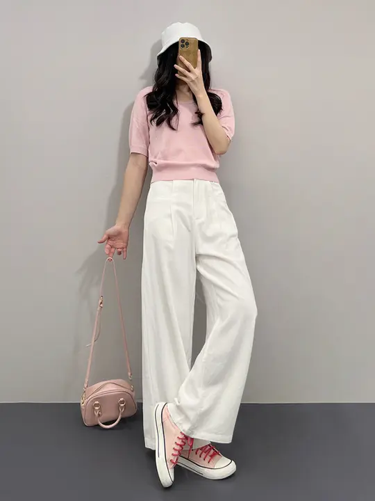 米白色の女性用パンツ【高腰・ワイドレッグ・夏用・快適な着心地】
