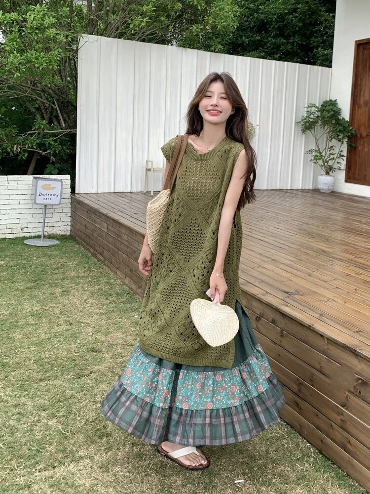飲み会に着る服は、華やかさと自然さのバランスが鍵？