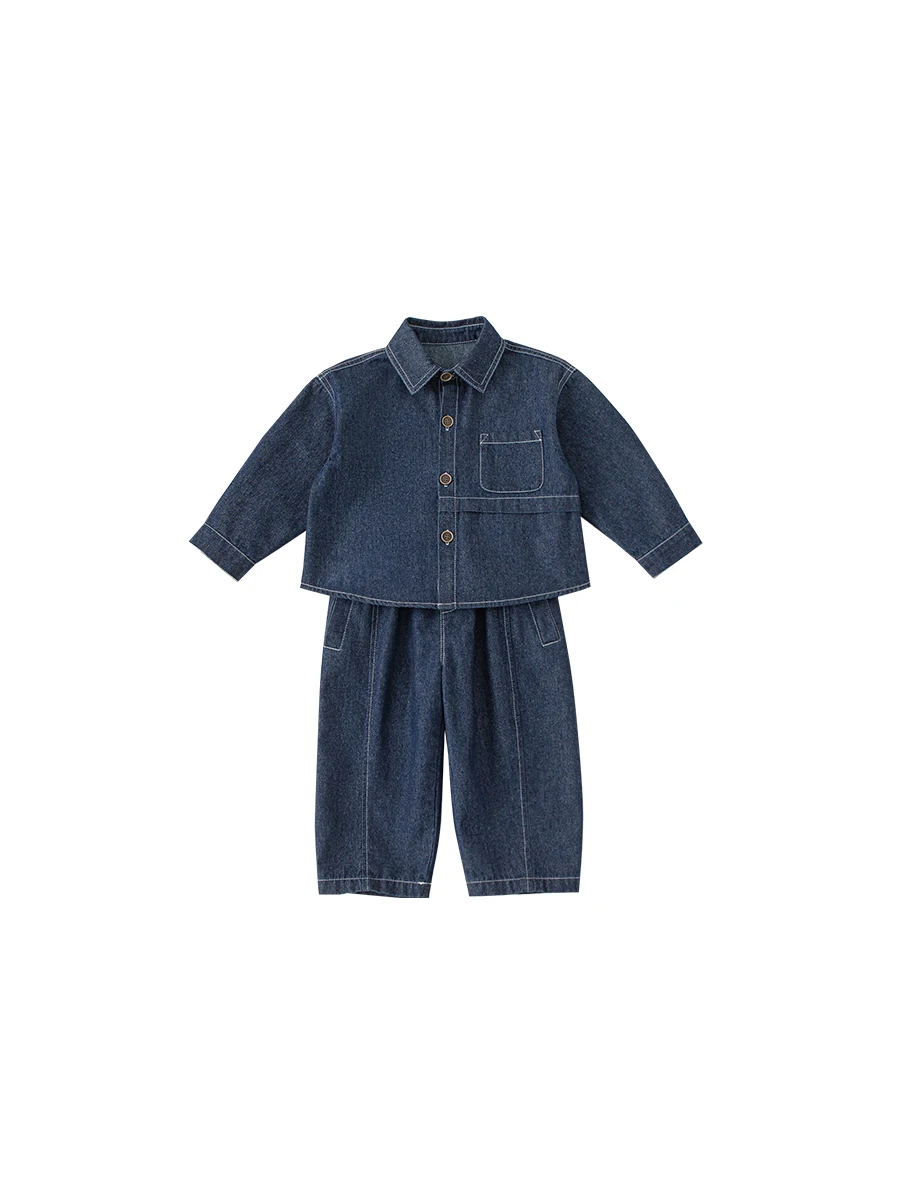 20度の気温で小学1年生の男の子に着せるべき服装は？