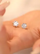 S925純銀製 六爪キュービックジルコニアピアス【ミニマルデザイン・エレガント】