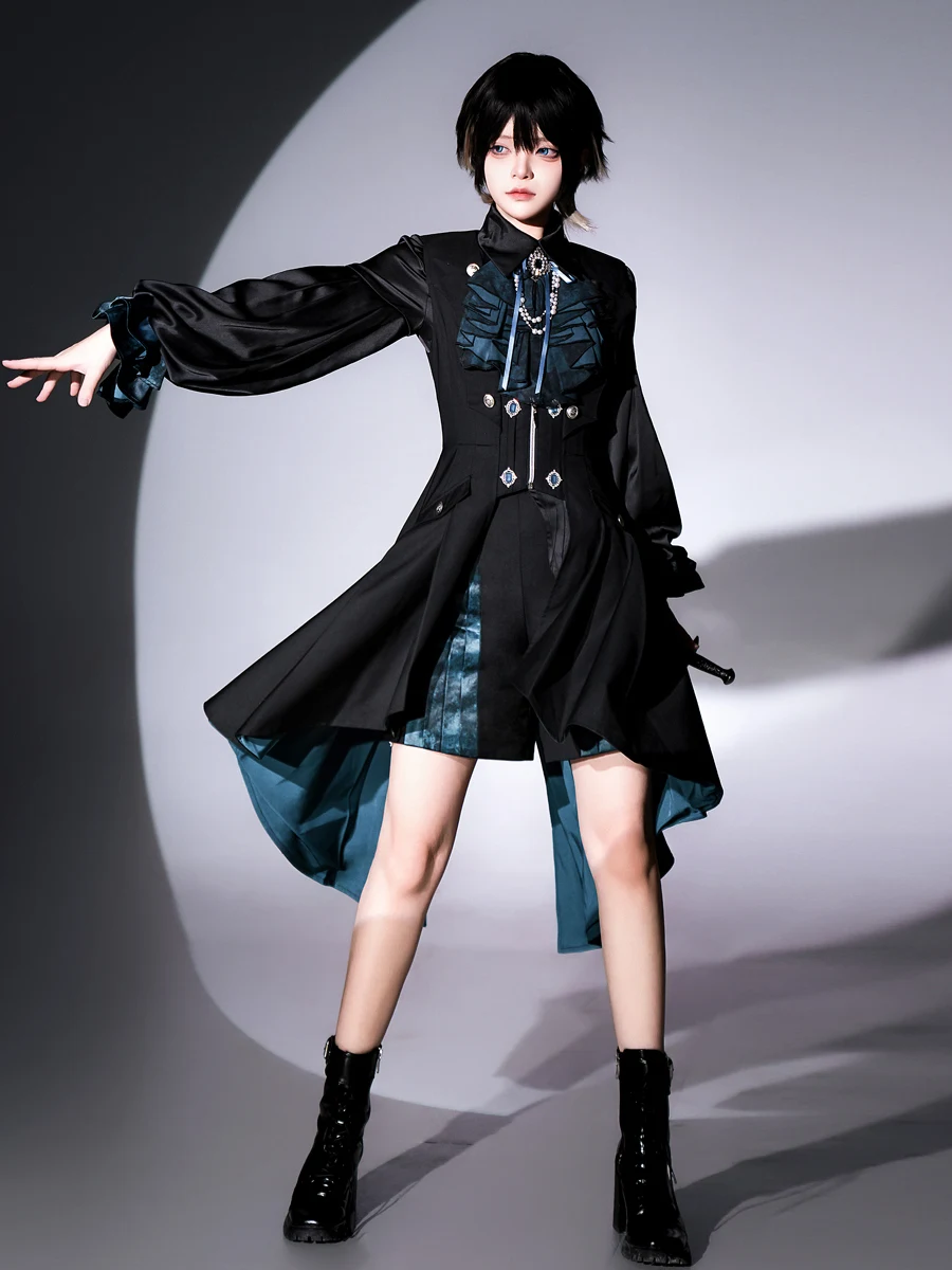 つなぎ女子に似た雰囲気を演出するには、この1着が鍵！