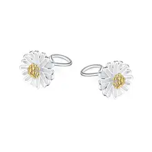 純銀製 小雛菊デザインピアス【シンプル・フラワー】