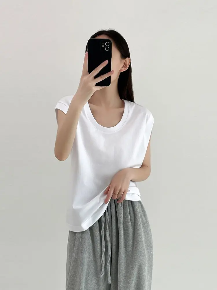 大Uネックの綿100%無袖Tシャツ【女性用・肩広デザイン・ルーズフィット・防透け】 韓国系ファッションの基本アイテム