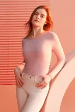 保温女性用トップス【極上の柔らかさ・秋冬用・厚手・ベーシックデザイン】