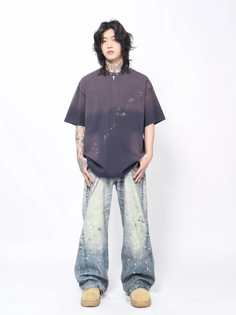 色あせたtシャツを元に戻すのは無理？そんな悩みを解決する、リアルな復活スタイルとは