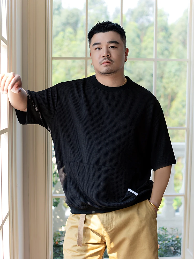 ウェイ系男子のスタイルを実現する夏用Tシャツ：ワッフル生地のゆったりフィットデザイン