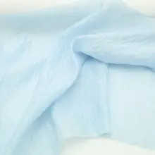 薄手の浮き彫りパール感のある天ブルーの薔薇模様オーガンジー生地【ドレス用・チュチュスカート生地】
