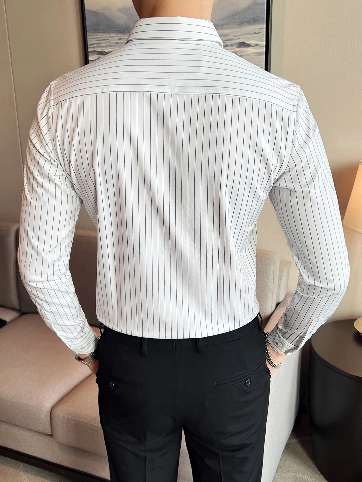 40代の男性が「ストライプシ  ャツ」で失敗しない着こなしは？