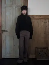 オーストラリアウール微コク形ハイネックニット【独立デザイン】