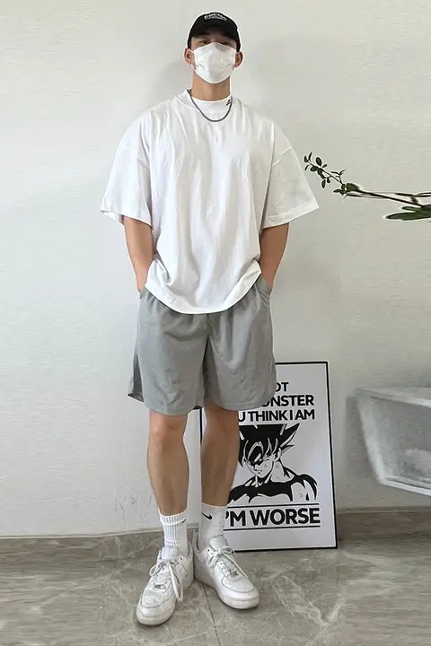 フィットのビーチショートパンツ【メッシュ素材・通気性・ブラック・カジュアルスタイル】