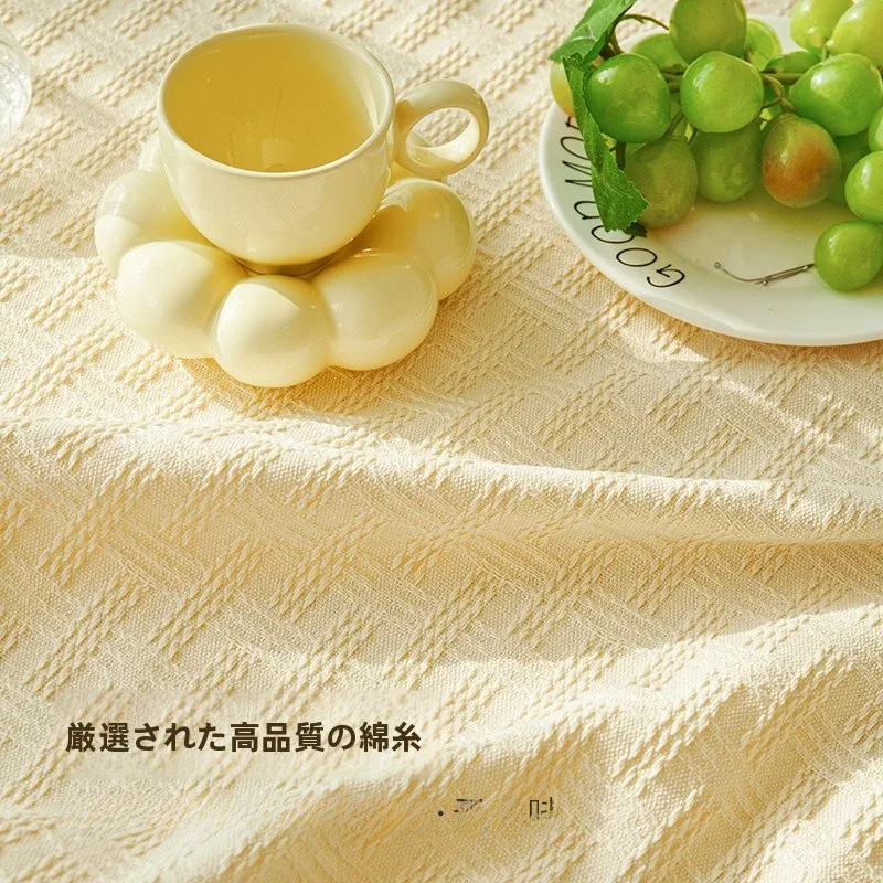 縦格子 DIY が簡単になる方法は？上品なデザインのテーブルクロスで失敗しないようにするコツ