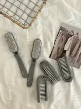 可愛いミニ折りたたみヘアブラシ【旅行用・柔らかい歯・直毛と巻毛対応】