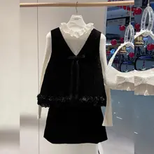 ニットタンクトップとミディスカートの春夏コーデ【優雅なデザイン・女性用・甘い印象】（セットアップ対応）