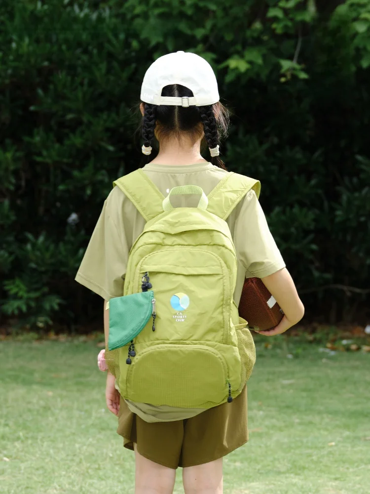 外遊び グッズで悩むなら、これひとつで解決できる？子供用アウトドア収納ミニバッグの選び方