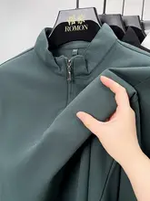 ラウンドファスナー付き メンズ長袖Tシャツ【カジュアル・フィット・無地】