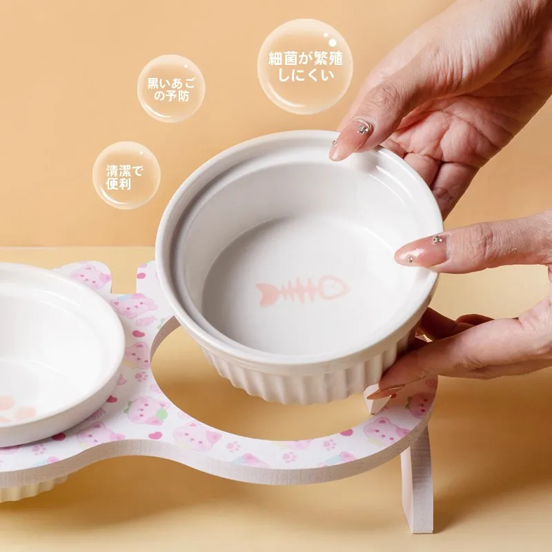 猫用陶器食器スラント  デザイン：水と餌兼用の防倒れ構造を徹底解説