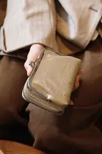 本革製 レディース ミニ財布【ジッパー式・牛革・カード収納】