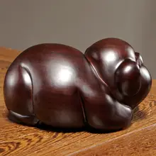 黒檀製 十二支の豚の彫刻置物【木製・インテリア装飾・縁起物】