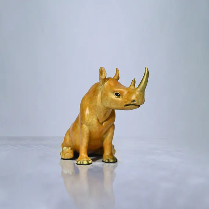 可愛いカートゥーンデザインのブラスヒョウモンダーニングビーストオフィスデスク装飾