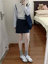 浅灰色ニットベスト【丸首・コントラストカラー・ショート丈・重ね着対応】