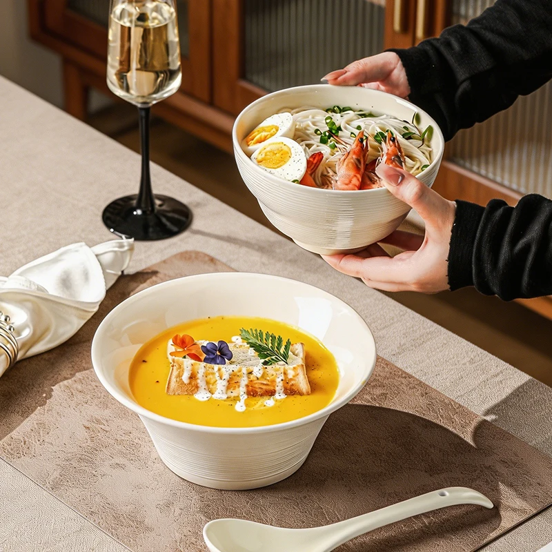 高級感ある釉下彩の碗盤セット：家庭用インスタ映えに最適な日常食器