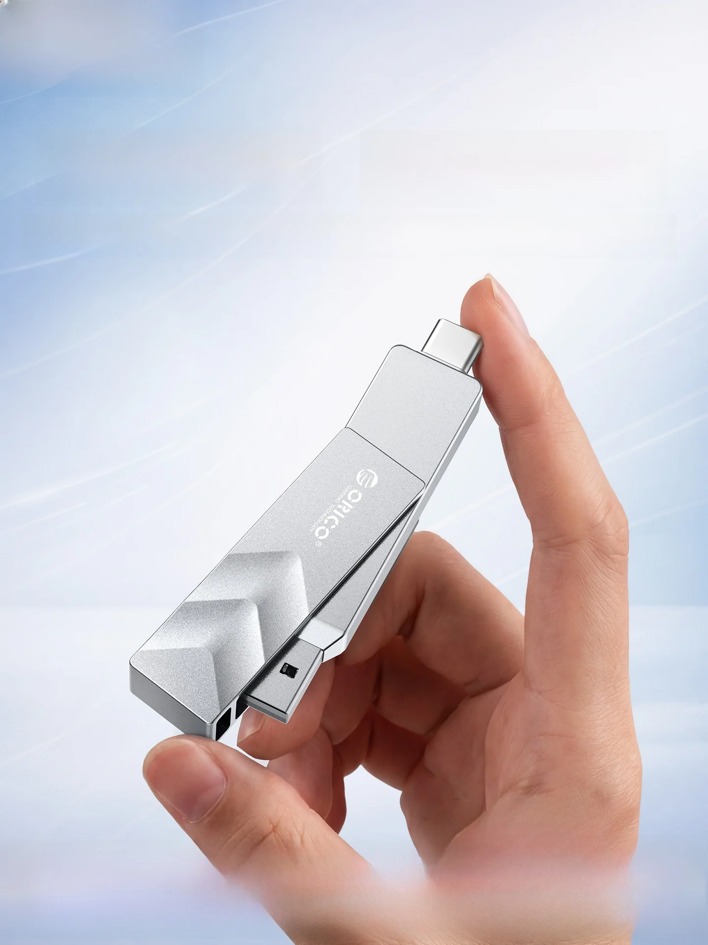 Orico ORICO-GB01 ポータブルSSD：HDDからSSDへのデータ移行に最適な高速転送ソリューション