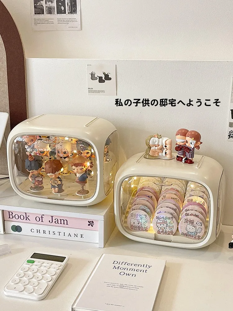 アクリル製透明階段式フィギュア展示ラック：推しグッズ収納の空間効率と視認性を実現