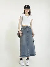 レトロデザインのデニムタイトスカート【ハイウエスト・Aライン・中丈・梨型体型にフィット】