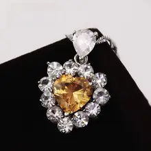水晶ニットネックレス【レトロスタイル・装飾用・女性用】