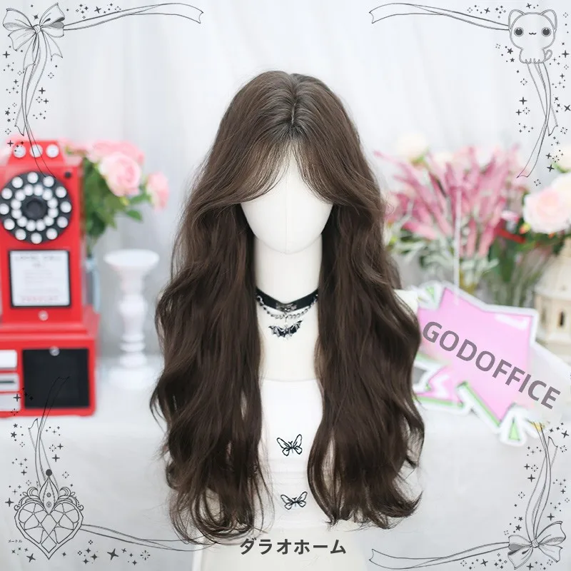 くせ毛で毛量が多いとどう見えるの？ロングヘアの簡単で大人なアレンジに欠かせないアイテムとは？