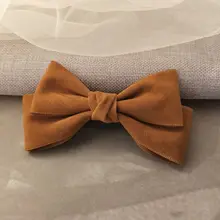 高級感あるリボンデザインの後頭部用バンスクリップ【秋冬用・バネ式・ハーフアップ対応】