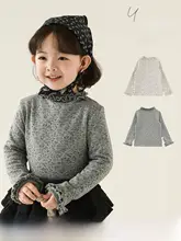 小さな女の子にぴったりのフラワープリント長袖Tシャツ【柔らかな肌触り・着やすいデザイン】（セットアップ対応）