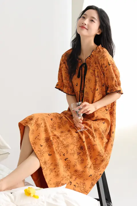 植物柄の家居服 ロングワンピース【夏用・半袖・胸パッド付き・コットン】