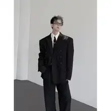 洗練されたデザイン！肩パッド付きブラックジャケット【フィット・カジュアル仕様・偽二重構造】（セットアップ対応）