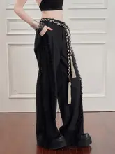 デザイン性のあるレース仕立てのストレートパンツ【軽やかなワイドレッグ・秋用】