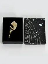 高級感あるパールデザインのブローチ【ファッションアクセサリー・スーツ用】