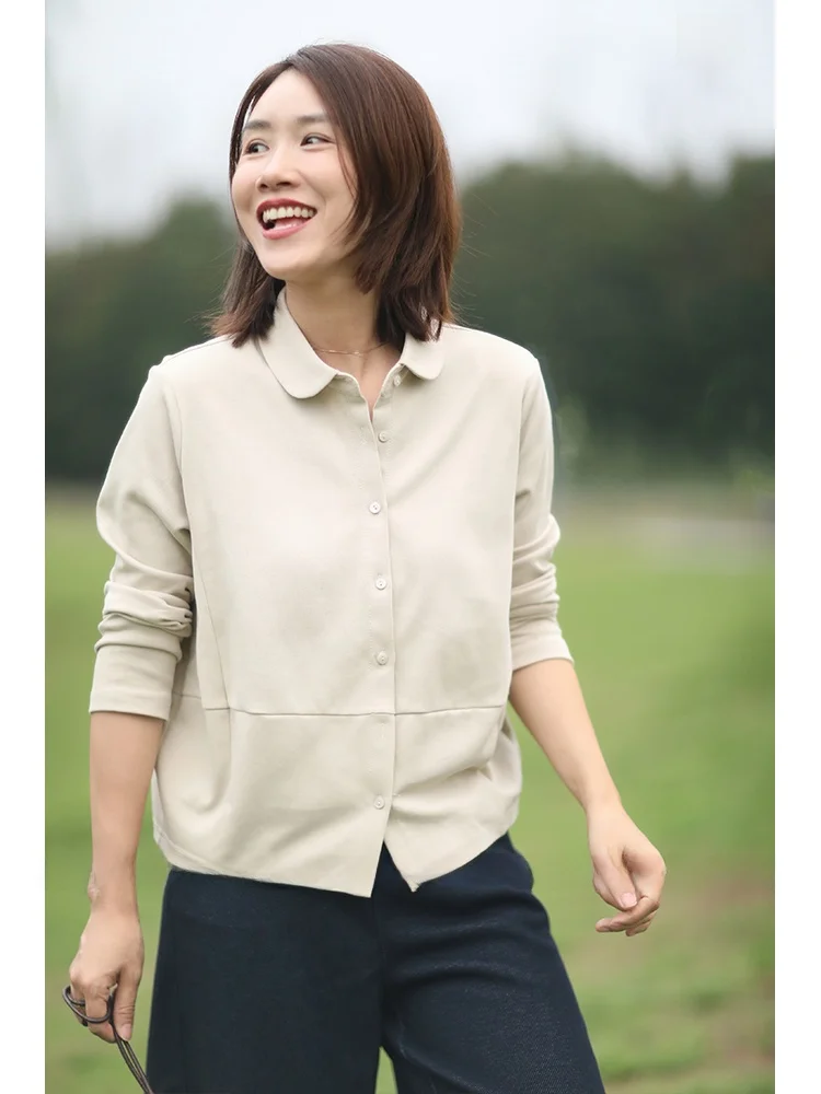 ダボシャツの着こなし：立体裁断で実現するカジュアルな春のスタイル